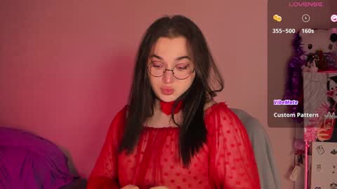 Snapshot of ysabell_viveris chatting on January 8, 2025, 9:10 am Ysabell online show from January 8, 2025, 9:10 am