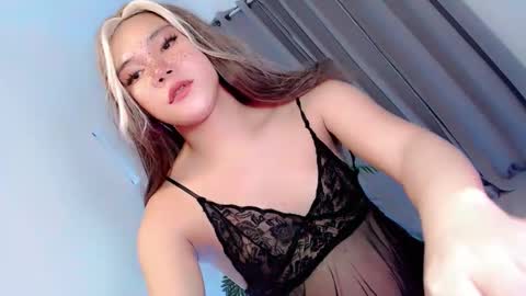 Snapshot of ysabella_love69 chatting on October 28, 2025, 6:21 pm ysabella_love69 online show from October 28, 2025, 6:21 pm