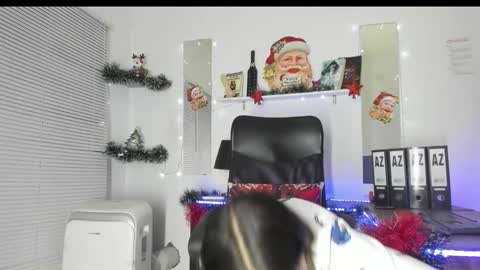 Snapshot of yukiodavis chatting on December 16, 2025, 1:05 pm Yukio Davis online show from December 16, 2025, 1:05 pm