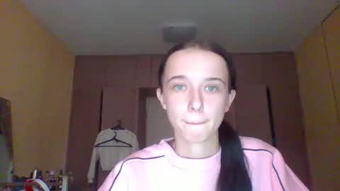 Snapshot of yuliastar chatting on October 7, 2025, 5:37 am Yuliia online show from October 7, 2025, 5:37 am