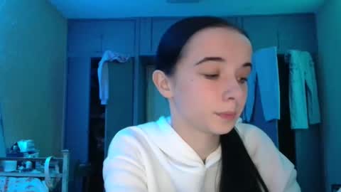 Snapshot of yuliastar chatting on October 19, 2025, 9:32 am Yuliia online show from October 19, 2025, 9:32 am