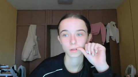 Snapshot of yuliastar chatting on October 30, 2025, 7:32 am Yuliia online show from October 30, 2025, 7:32 am