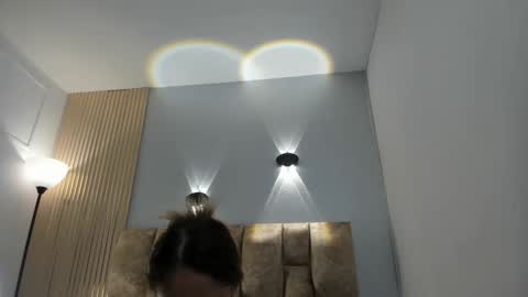 yulievans online show from March 3, 2025, 7:28 pm