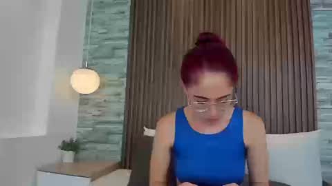 yulievans online show from September 10, 2025, 1:00 pm