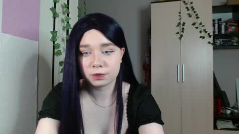 Snapshot of yuly_soft chatting on December 15, 2025, 5:06 pm Eva online show from December 15, 2025, 5:06 pm