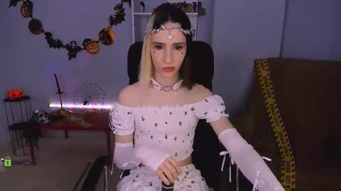 Snapshot of yumeliko_yummy chatting on October 19, 2025, 12:17 pm Yumeliko online show from October 19, 2025, 12:17 pm