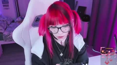 Snapshot of yumi_youkai chatting on October 19, 2025, 9:32 am Yumi 3 online show from October 19, 2025, 9:32 am