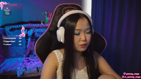 Snapshot of yummy_maya chatting on February 8, 2025, 6:54 am Chimi online show from February 8, 2025, 6:54 am