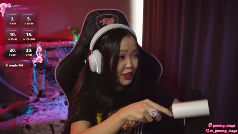 Snapshot of yummy_maya chatting on February 22, 2025, 7:56 am Chimi online show from February 22, 2025, 7:56 am