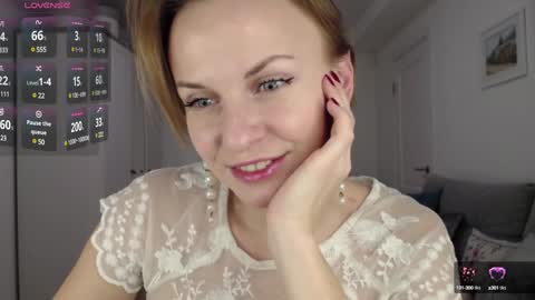 Snapshot of yummylilya chatting on January 31, 2025, 7:08 pm Lillya online show from January 31, 2025, 7:08 pm