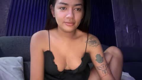 Snapshot of yummyrenalyn chatting on October 17, 2025, 8:39 am Goddes Renalyn online show from October 17, 2025, 8:39 am
