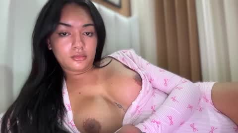 Snapshot of yummyrenalyn chatting on November 1, 2025, 11:34 am Goddes Renalyn online show from November 1, 2025, 11:34 am