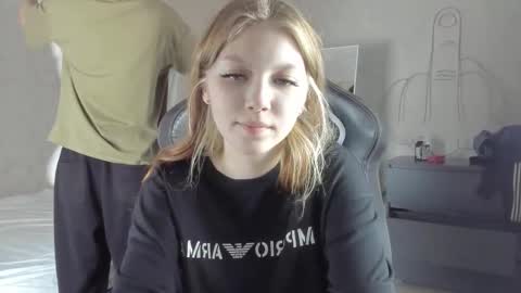 Snapshot of yunarosee chatting on September 15, 2025, 4:29 pm yunarosee online show from September 15, 2025, 4:29 pm