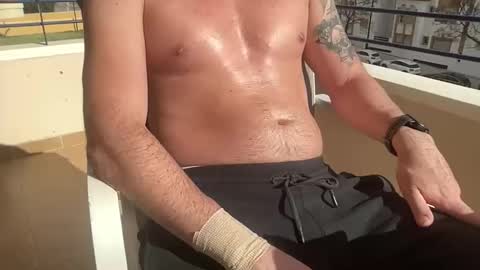 Yungbucker online show from December 2, 2025, 11:15 am