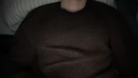 Snapshot of yungbull06 chatting on October 12, 2025, 1:48 am Yung Bull online show from October 12, 2025, 1:48 am