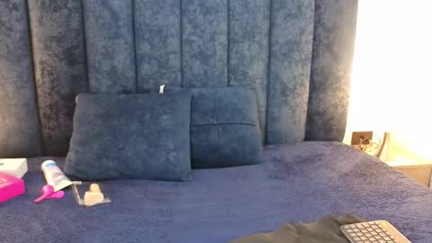 Snapshot of yunkeyc chatting on November 10, 2025, 2:43 am yunkeyc online show from November 10, 2025, 2:43 am