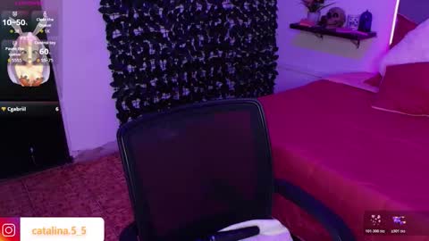 Snapshot of yuno_xx chatting on November 4, 2025, 8:30 pm Kata online show from November 4, 2025, 8:30 pm