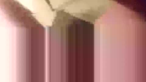 yupthatshim online show from November 12, 2025, 4:57 am