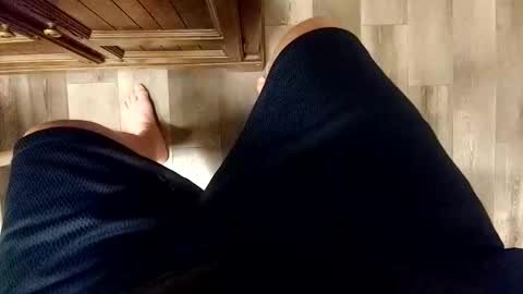 yupthatshim online show from November 26, 2025, 7:20 am