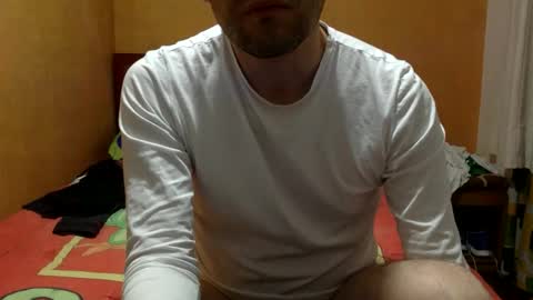 yuquiao online show from November 17, 2025, 1:44 am