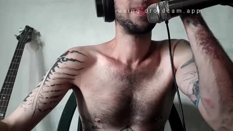 Yuumi online show from December 16, 2024, 9:31 pm