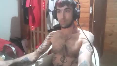 Yuumi online show from October 25, 2025, 6:54 am