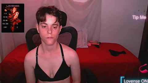 Yuyu online show from November 30, 2025, 1:20 am