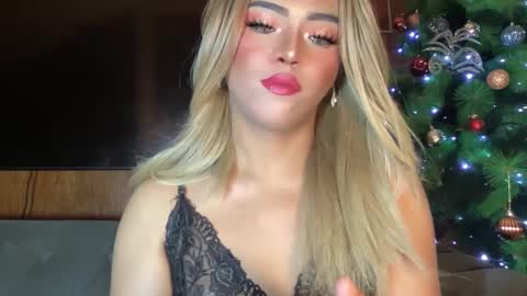 Miss Cali online show from December 17, 2024, 8:10 pm