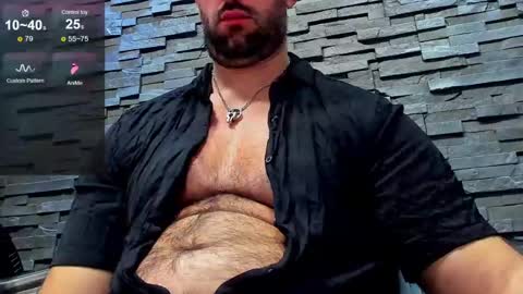 Snapshot of yy_david_yy chatting on January 18, 2025, 12:35 am David online show from January 18, 2025, 12:35 am