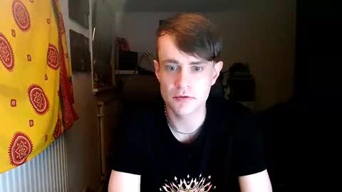 Snapshot of yyscript chatting on March 7, 2025, 12:15 am online show from March 7, 2025, 12:15 am