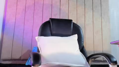 Snapshot of zack_conor chatting on February 27, 2025, 12:02 pm zack conor online show from February 27, 2025, 12:02 pm
