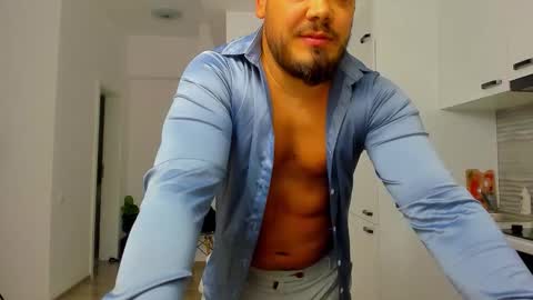 Snapshot of zackconnorsx chatting on September 27, 2025, 11:10 pm Zack online show from September 27, 2025, 11:10 pm