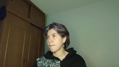 zafira_raven online show from October 25, 2025, 10:48 pm