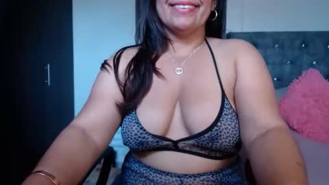 Snapshot of zahi_willx chatting on December 2, 2025, 2:34 pm Zahi ... wants to play with everyone...yessss online show from December 2, 2025, 2:34 pm