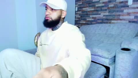 Snapshot of zain_diesel7 chatting on September 22, 2025, 10:39 am INSTAGRAM yormanfit7 online show from September 22, 2025, 10:39 am