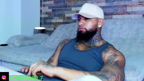 Snapshot of zain_diesel7 chatting on October 17, 2025, 11:02 am INSTAGRAM yormanfit7 online show from October 17, 2025, 11:02 am