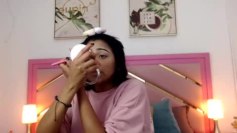 Snapshot of zaira_angel chatting on March 4, 2025, 5:13 pm Zaira Angel online show from March 4, 2025, 5:13 pm