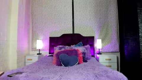 Snapshot of zamara_kleii chatting on November 15, 2025, 5:27 am Zamara Kleii online show from November 15, 2025, 5:27 am