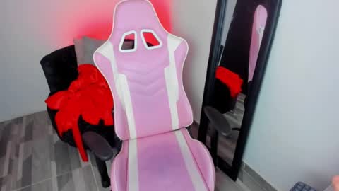 zamira_taylor online show from March 10, 2025, 11:16 pm