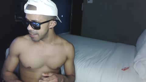 Snapshot of zamoraedii1994 chatting on December 6, 2024, 9:32 am Edii online show from December 6, 2024, 9:32 am