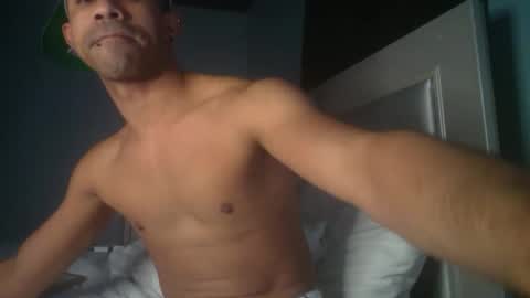 Snapshot of zamoraedii1994 chatting on December 13, 2024, 12:20 am Edii online show from December 13, 2024, 12:20 am