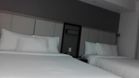 Snapshot of zamoraedii1994 chatting on December 24, 2024, 2:21 am Edii online show from December 24, 2024, 2:21 am