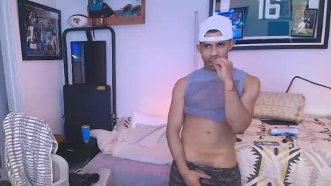 Snapshot of zamoraedii1994 chatting on December 27, 2024, 8:07 pm Edii online show from December 27, 2024, 8:07 pm