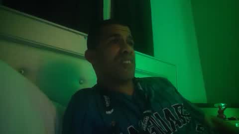 Snapshot of zamoraedii1994 chatting on December 30, 2024, 2:42 am Edii online show from December 30, 2024, 2:42 am