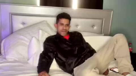 Snapshot of zamoraedii1994 chatting on March 7, 2025, 6:00 pm Edii online show from March 7, 2025, 6:00 pm