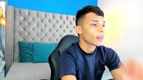 Snapshot of zan_shellby chatting on November 11, 2025, 2:44 am zan_shellby online show from November 11, 2025, 2:44 am