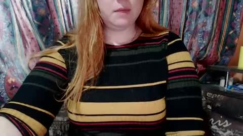 Kate. if im not here im here foxy red333 online show from January 24, 2025, 10:43 am