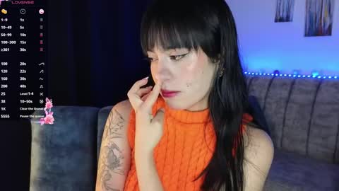 zaradames_ online show from September 21, 2025, 2:24 am