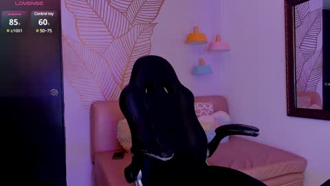 Snapshot of zaralim chatting on January 17, 2025, 11:59 am Zara Lim online show from January 17, 2025, 11:59 am