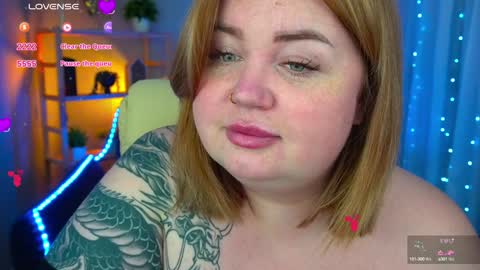 Snapshot of zarareign_ chatting on January 16, 2025, 9:08 pm Lola online show from January 16, 2025, 9:08 pm